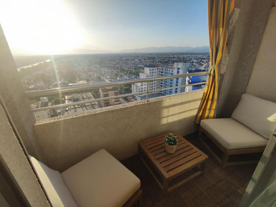 Estudio Ideal Parejas 100M De La Playa Эмпуриабрава Экстерьер фото